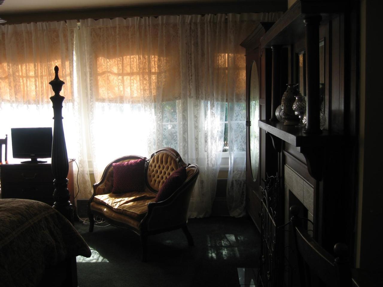 Deluxe Double Room,756423853:JPEG